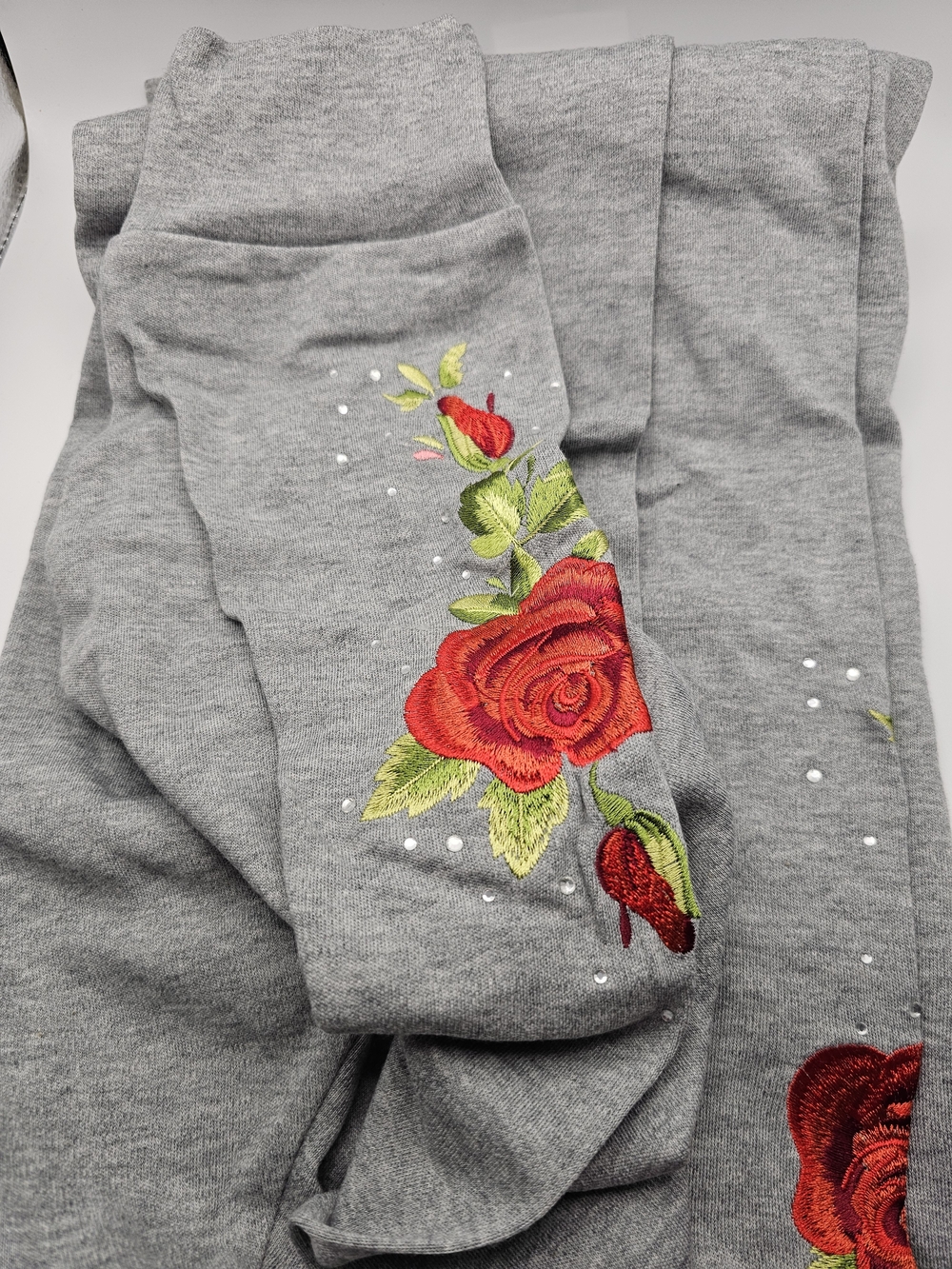 Quacker Factory Floral Embroidered Raglan Sleeve Knit T Heather Grey - 1X - NOS